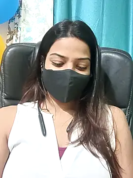 Snapshot of CRAZY__BITE chatting on November 24, 2025, 6:51 pm CRAZY BITE online show from November 24, 2025, 6:51 pm