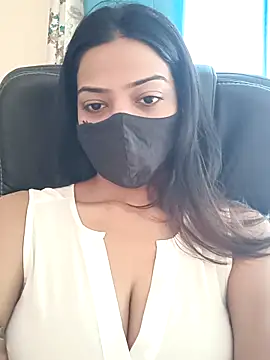 Snapshot of CRAZY__BITE chatting on March 15, 2026, 9:15 am CRAZY BITE online show from March 15, 2026, 9:15 am