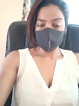 CRAZY  BITE online show from April 30, 2026, 11:38 am