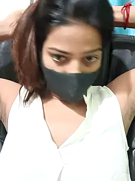 CRAZY  BITE online show from May 7, 2026, 8:36 pm