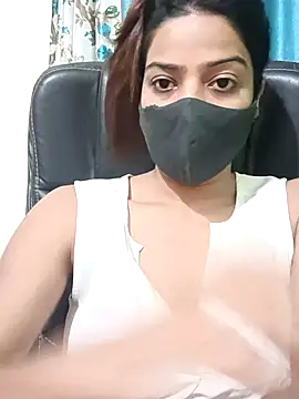 CRAZY  BITE online show from May 27, 2026, 8:50 pm