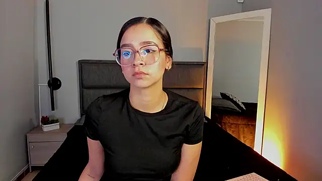 Snapshot of sweet_obsession__ chatting on February 10, 2026, 12:20 pm sweet obsession online show from February 10, 2026, 12:20 pm