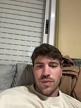 shuki0101 online show from April 15, 2026, 5:31 pm