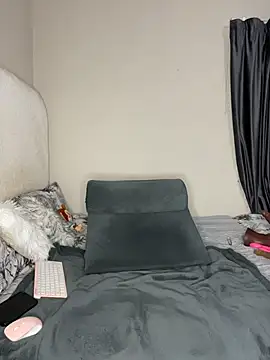 Snapshot of PrincessTamara chatting on February 8, 2026, 7:39 pm PrincessTamara online show from February 8, 2026, 7:39 pm