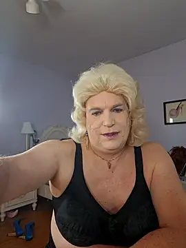 Snapshot of Victoriatv1 chatting on January 11, 2026, 6:57 pm Victoriatv1 online show from January 11, 2026, 6:57 pm