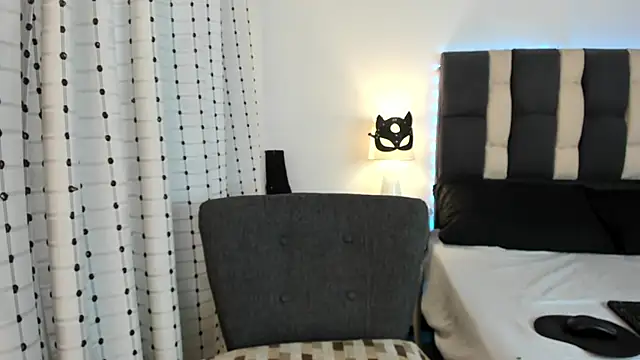 Snapshot of loverisu-coral chatting on November 27, 2025, 8:55 pm loverisu-coral online show from November 27, 2025, 8:55 pm