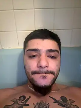 Snapshot of papiVilla23 chatting on September 15, 2025, 2:28 pm papiVilla23 online show from September 15, 2025, 2:28 pm