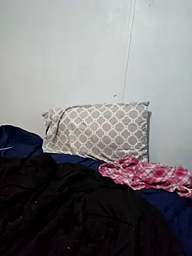 dylanroberts1995 online show from March 4, 2025, 1:55 am