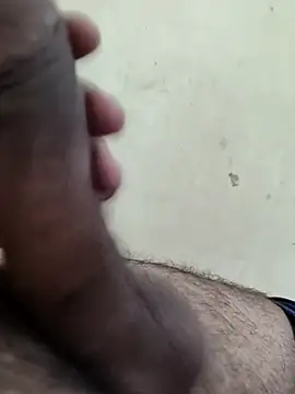 Snapshot of alkhabiir chatting on October 10, 2025, 5:45 pm alkhabiir online show from October 10, 2025, 5:45 pm