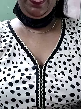 Snapshot of abinaya26 chatting on March 20, 2026, 8:14 pm abinaya26 online show from March 20, 2026, 8:14 pm