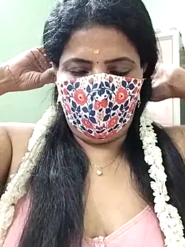 Snapshot of abinaya26 chatting on April 13, 2026, 6:57 pm abinaya26 online show from April 13, 2026, 6:57 pm