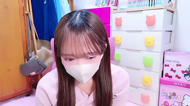 Snapshot of Oo_aki chatting on March 18, 2025, 2:15 pm Oo aki online show from March 18, 2025, 2:15 pm