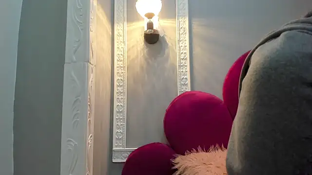 Bonniie 22 online show from March 9, 2026, 7:18 pm