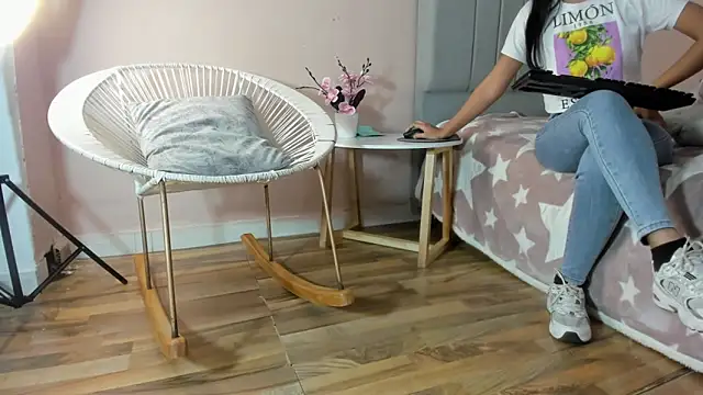 mary cute9 online show from October 21, 2025, 12:28 pm