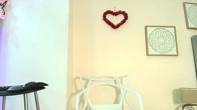 mary cute9 online show from February 22, 2026, 11:53 am