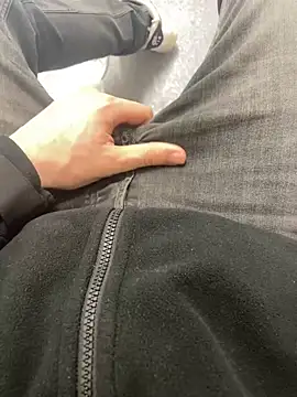 GreekDaddyNickOfficial online show from March 19, 2025, 3:51 pm