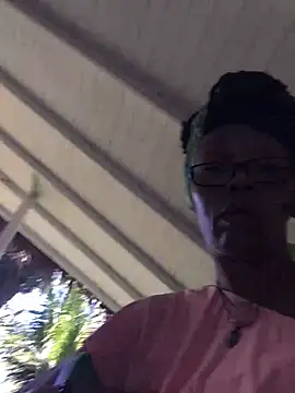 Ladyzee25 online show from September 15, 2025, 7:25 pm