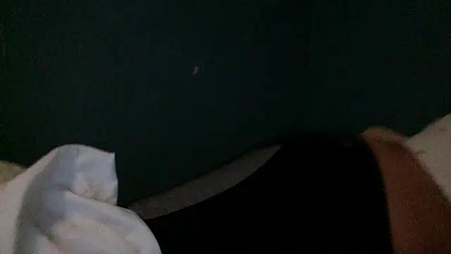 Ladyzee25 online show from November 4, 2025, 3:05 am