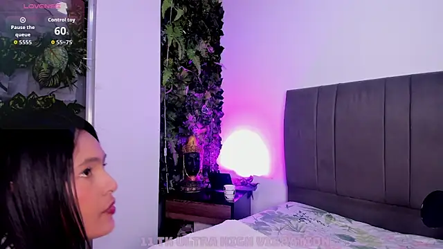 Fernanda liie  online show from February 13, 2026, 12:12 pm