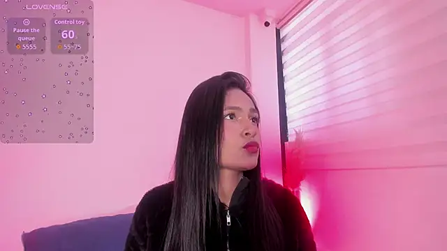Snapshot of Fernanda_liie_ chatting on June 11, 2026, 12:36 pm Fernanda liie online show from June 11, 2026, 12:36 pm