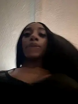 Snapshot of Angelesmith1 chatting on November 3, 2025, 2:35 am Angelesmith1 online show from November 3, 2025, 2:35 am