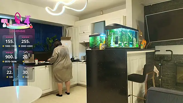 Layla- online show from April 2, 2026, 11:52 am