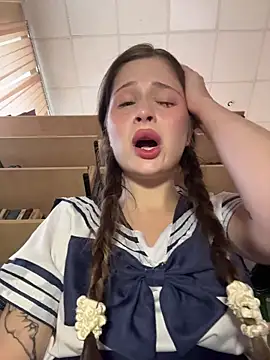 Snapshot of melicious_ chatting on October 22, 2025, 9:09 am melicious online show from October 22, 2025, 9:09 am