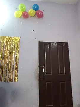 Snapshot of mens_weakness chatting on November 11, 2025, 4:29 pm mens weakness online show from November 11, 2025, 4:29 pm