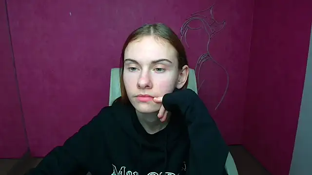 Fiona Night online show from March 10, 2025, 5:11 am