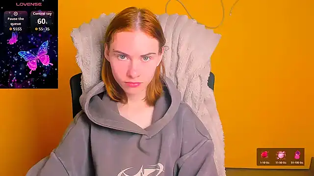 Fiona Night online show from April 10, 2026, 5:23 am