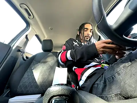 Snapshot of bigjayy1000 chatting on October 31, 2025, 4:41 pm bigjayy1000 online show from October 31, 2025, 4:41 pm