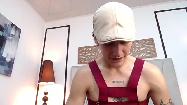 Aria and orien online show from March 6, 2025, 2:40 pm