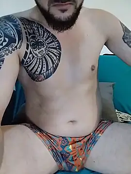 Snapshot of iurinicola chatting on February 12, 2026, 11:44 pm iurinicola online show from February 12, 2026, 11:44 pm