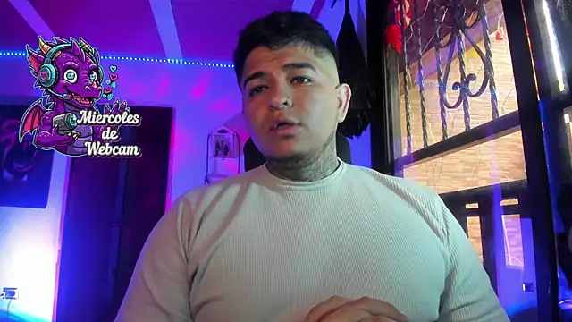 Snapshot of Strip_Classes_Col chatting on November 5, 2025, 3:01 pm Strip Classes Col online show from November 5, 2025, 3:01 pm