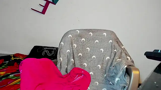 Snapshot of lady_marianita_ chatting on November 13, 2025, 1:21 pm lady marianita online show from November 13, 2025, 1:21 pm