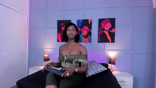 Snapshot of NehandaClarck_ chatting on March 13, 2025, 4:05 am NehandaClarck online show from March 13, 2025, 4:05 am