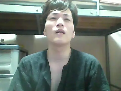 mgnhiroyuki online show from September 9, 2025, 3:39 am