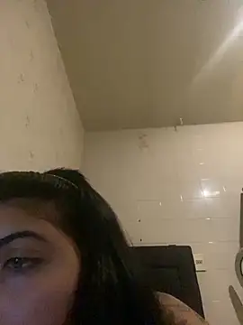 Snapshot of mayteziinhaa chatting on November 5, 2025, 11:49 pm mayteziinhaa online show from November 5, 2025, 11:49 pm