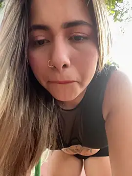 lunaxxx 69 online show from December 15, 2025, 10:36 pm