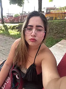 lunaxxx 69 online show from February 18, 2026, 9:11 pm