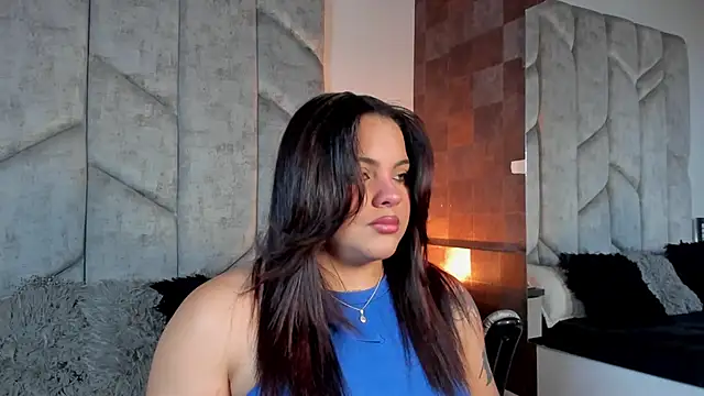 Snapshot of LunaSotto chatting on September 29, 2025, 9:08 pm LunaSotto online show from September 29, 2025, 9:08 pm