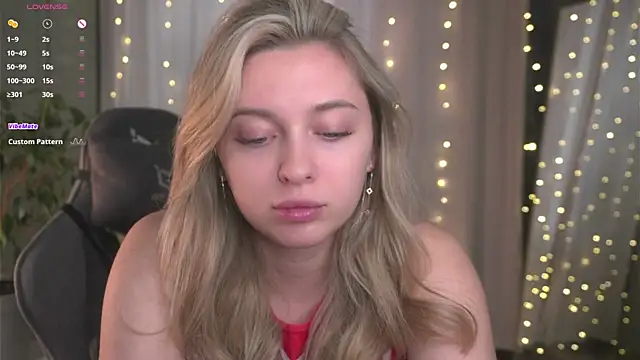 christie luv online show from January 11, 2026, 1:05 pm