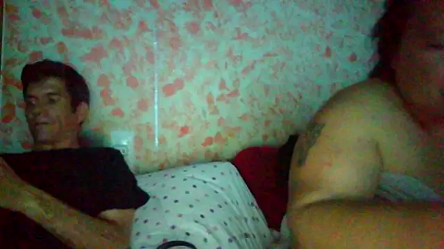 Snapshot of parejade225@xh chatting on April 30, 2026, 8:37 pm parejade225xh online show from April 30, 2026, 8:37 pm