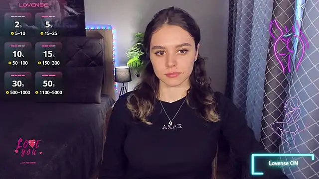 EmelyMason online show from March 12, 2026, 5:57 am