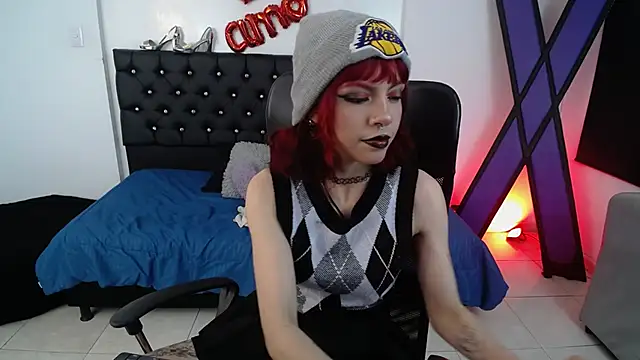 Genesisrea   online show from March 19, 2025, 1:43 am