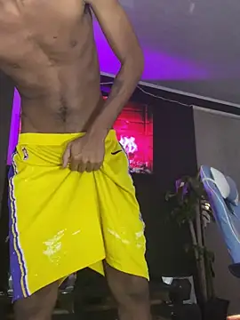 Miguel bigcock online show from March 5, 2025, 9:15 pm