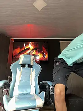 Miguel bigcock online show from March 22, 2025, 2:25 pm