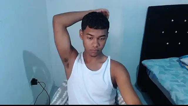 Jampier sexyboy online show from March 12, 2025, 12:36 pm