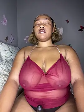 Snapshot of CuteSexyBoobz chatting on February 8, 2026, 8:23 pm CuteSexyBoobz online show from February 8, 2026, 8:23 pm