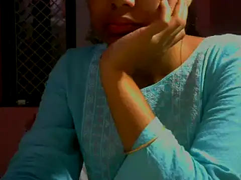 mayra89 online show from November 22, 2025, 4:06 pm